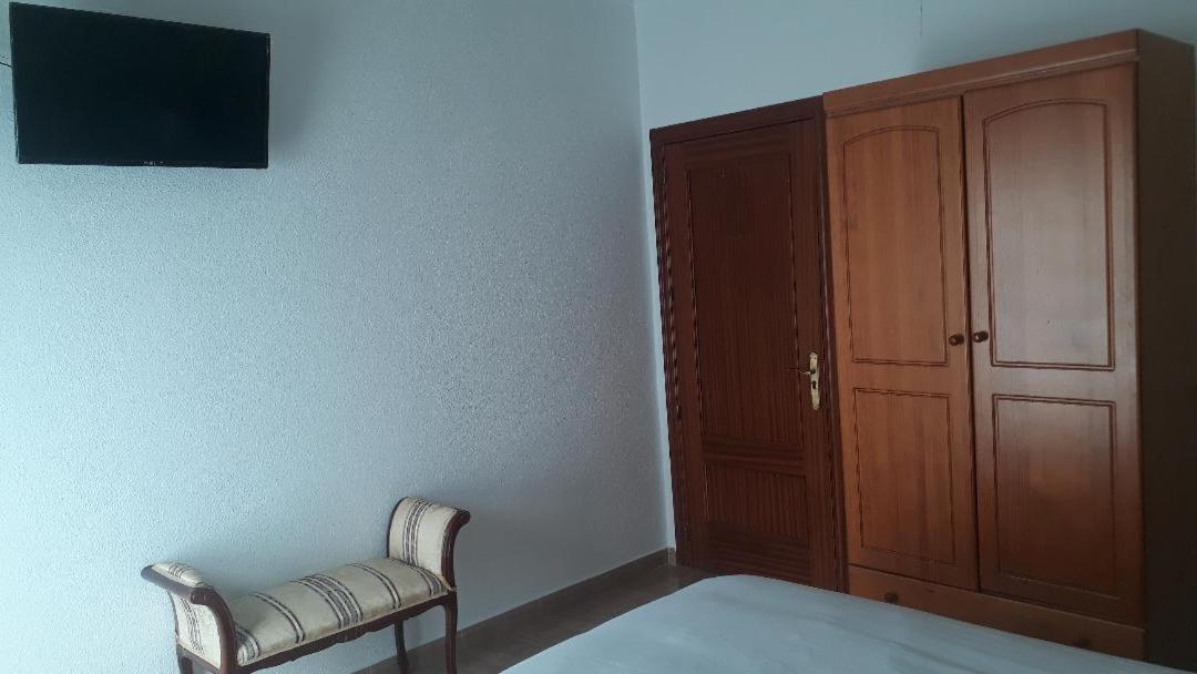Hostal Villa Carbula Almodóvar del Río Exterior foto