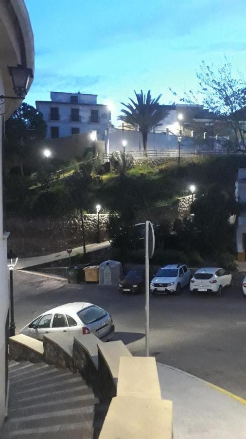 Hostal Villa Carbula Almodóvar del Río Exterior foto