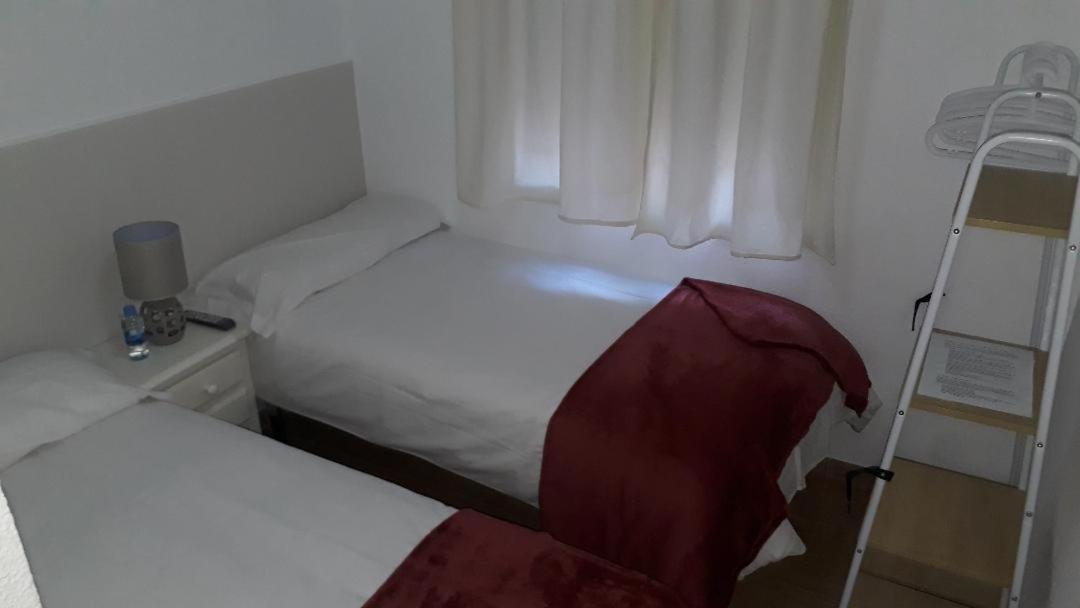 Hostal Villa Carbula Almodóvar del Río Exterior foto